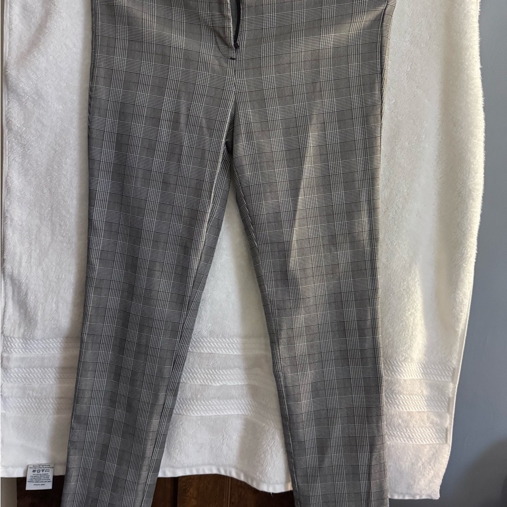 Women's Gray Plaid Pants